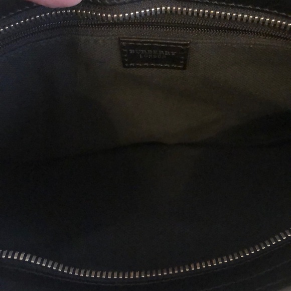 Authentic Burberry wool bag🖤 - Picture 6 of 7